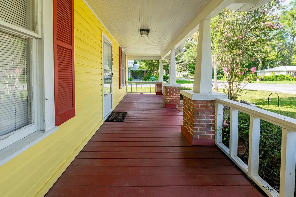 404 NE 2nd Street Trenton FL 32693