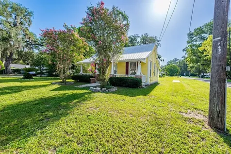 404 NE 2nd Street Trenton FL 32693
