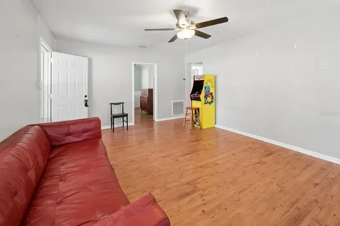 404 NE 2nd Street Trenton FL 32693