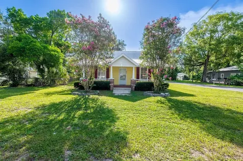 404 NE 2nd Street Trenton FL 32693