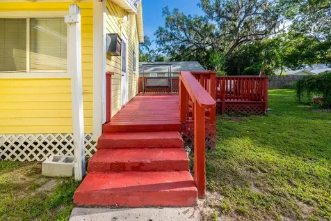 404 NE 2nd Street Trenton FL 32693