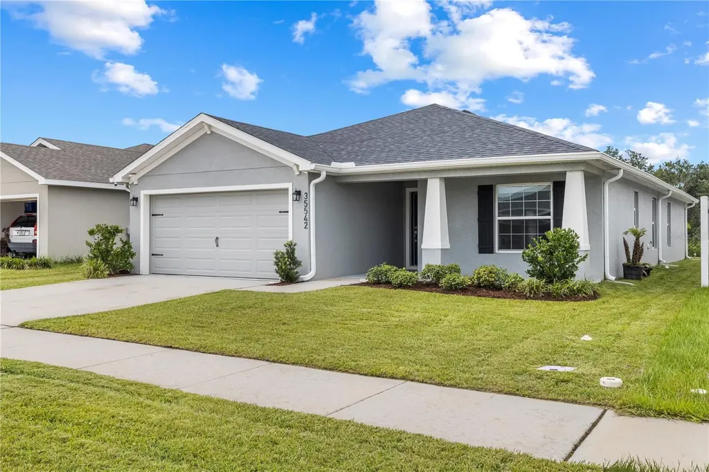 35542 Bellington Boulevard Zephyrhills FL 33541