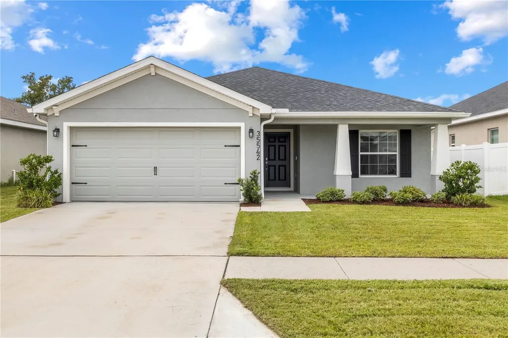 35542 Bellington Boulevard Zephyrhills FL 33541