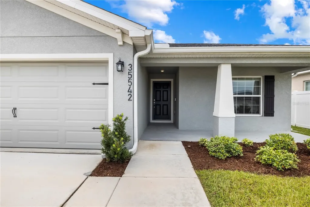 35542 Bellington Boulevard Zephyrhills FL 33541