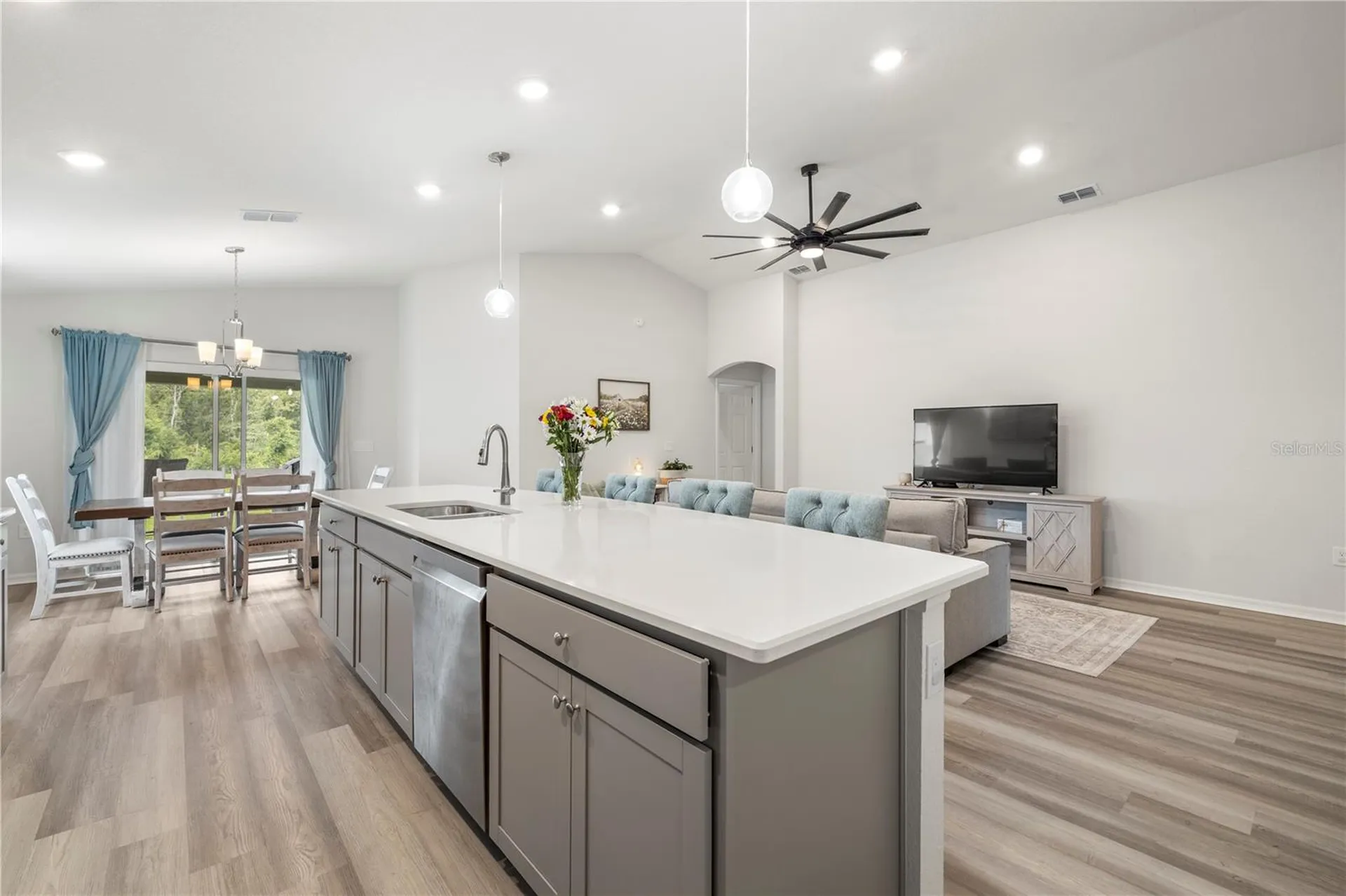35542 Bellington Boulevard Zephyrhills FL 33541