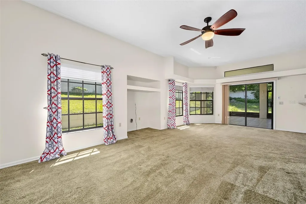 1837 E Glancy Drive Deltona FL 32725