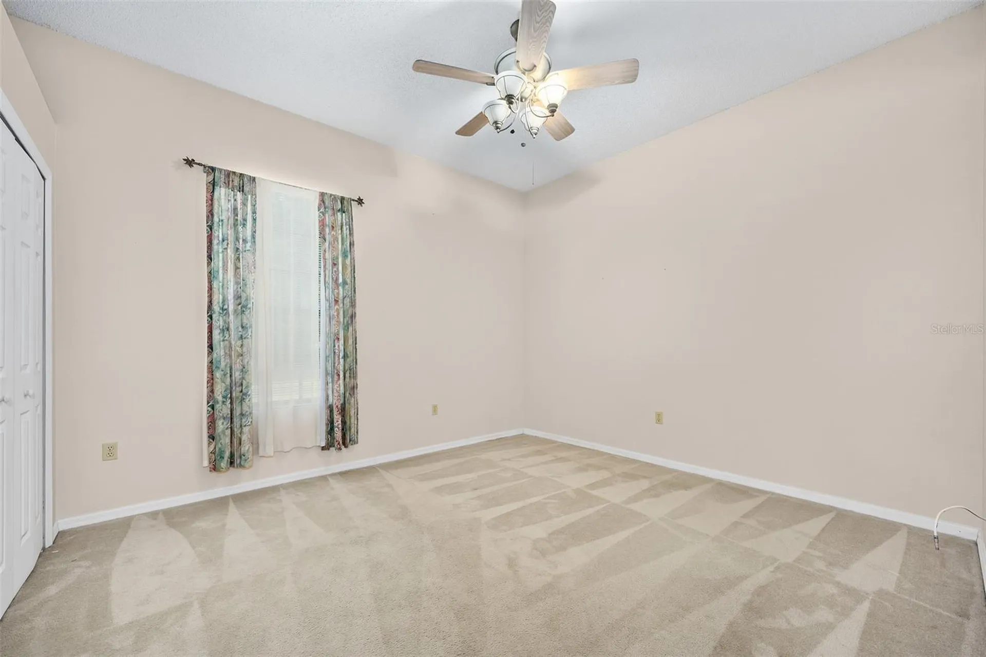 1837 E Glancy Drive Deltona FL 32725