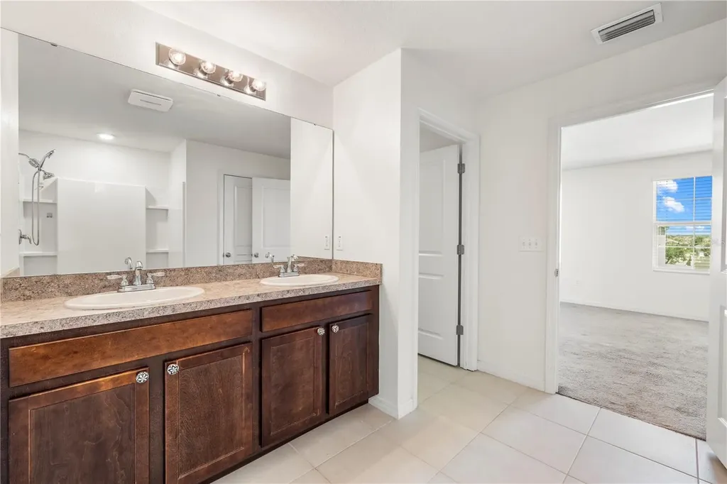 7789 Tuscan Bay Circle Wesley Chapel FL 33545