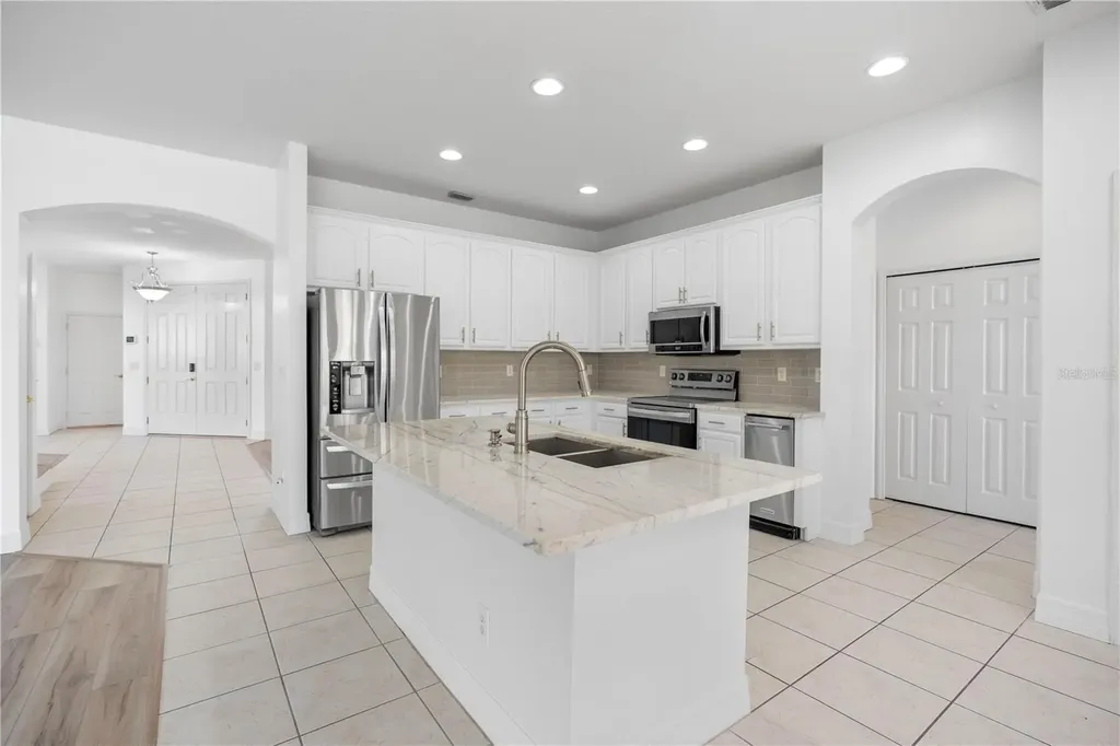 10888 Cory Lake Drive Tampa FL 33647