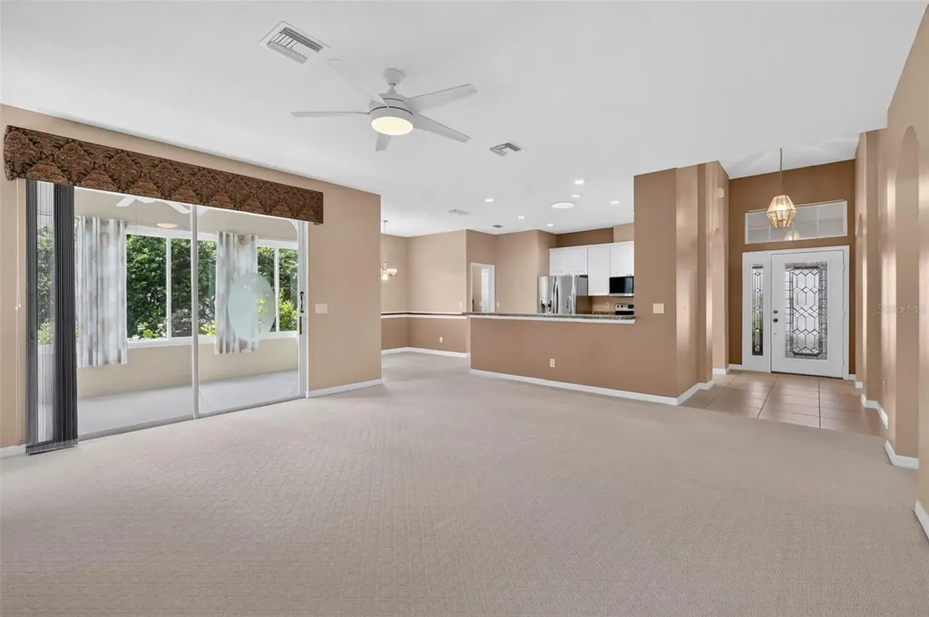 26915 Honeymoon Avenue Leesburg FL 34748