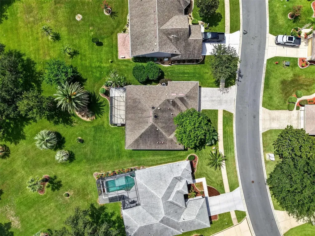 26915 Honeymoon Avenue Leesburg FL 34748