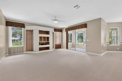 26915 Honeymoon Avenue Leesburg FL 34748