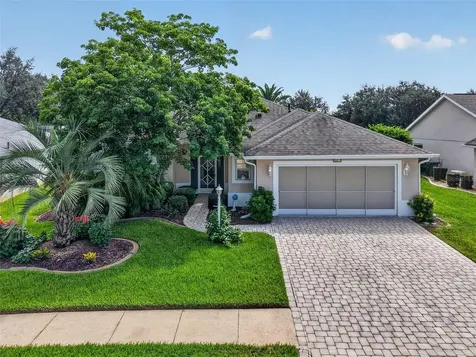 26915 Honeymoon Avenue Leesburg FL 34748