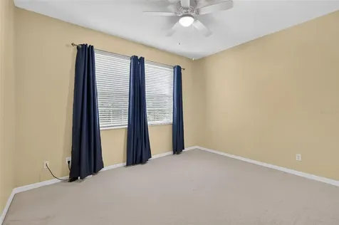 26915 Honeymoon Avenue Leesburg FL 34748