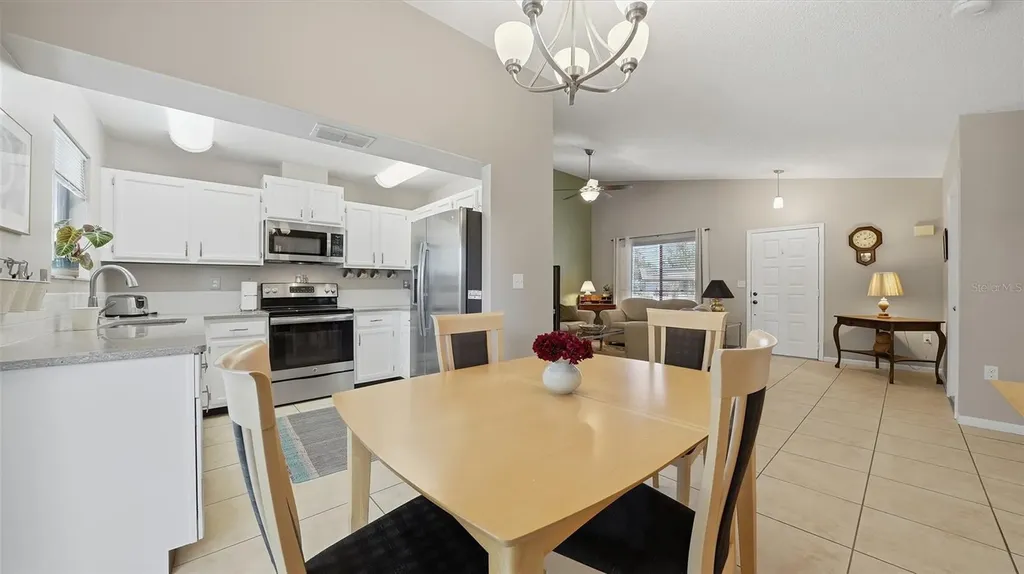 3944 Palau Drive Sarasota FL 34241