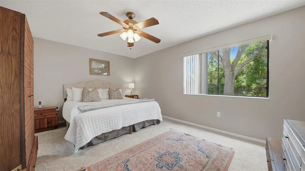 3944 Palau Drive Sarasota FL 34241