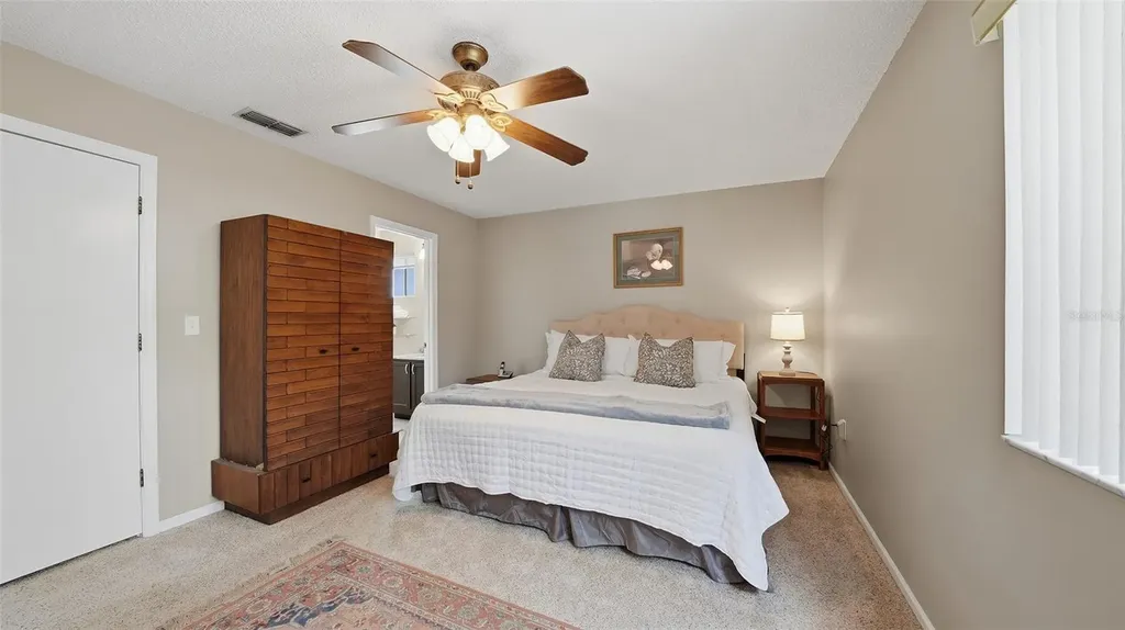 3944 Palau Drive Sarasota FL 34241
