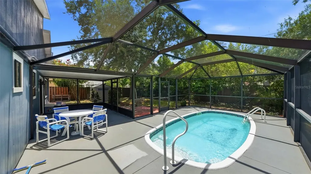 3944 Palau Drive Sarasota FL 34241