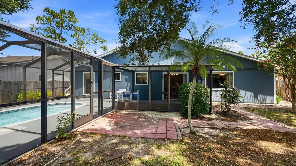3944 Palau Drive Sarasota FL 34241