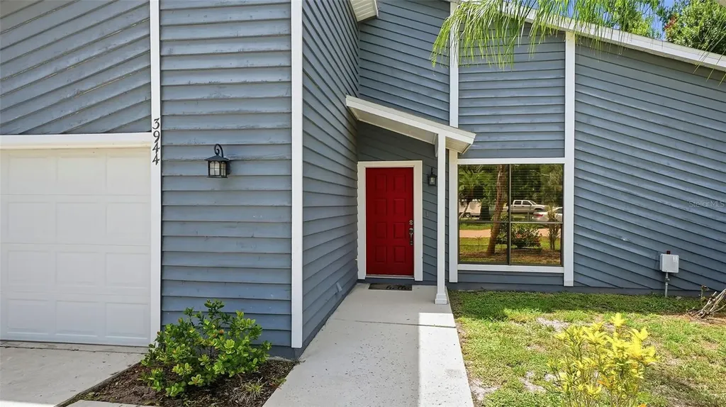 3944 Palau Drive Sarasota FL 34241