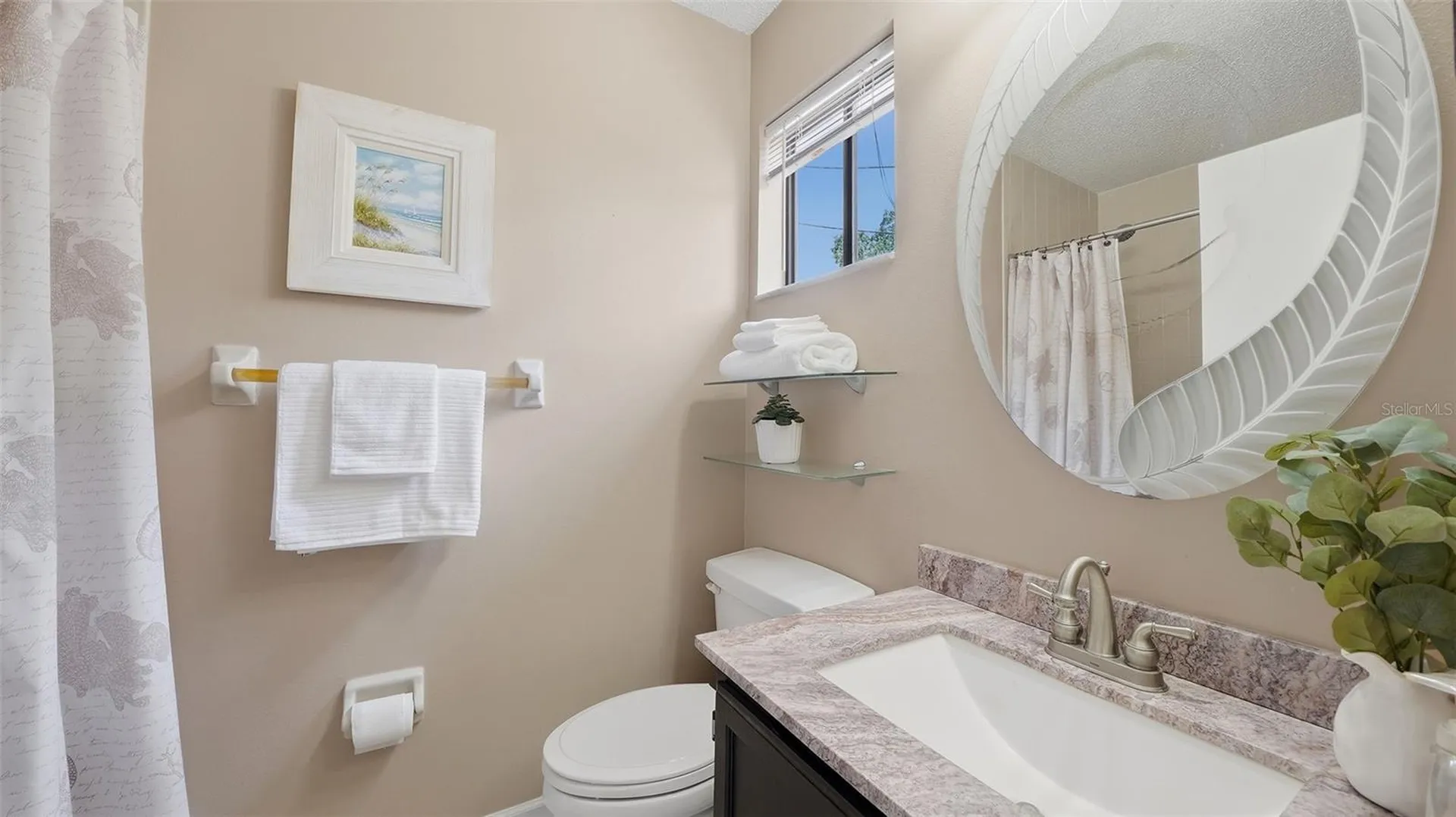 3944 Palau Drive Sarasota FL 34241