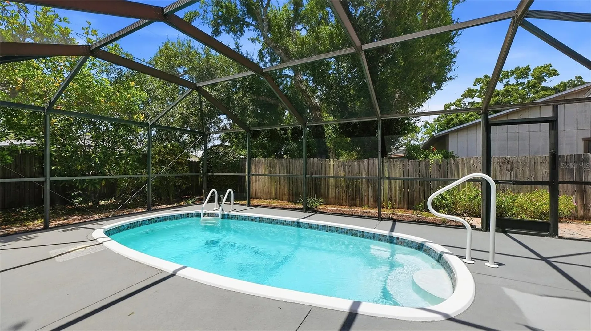 3944 Palau Drive Sarasota FL 34241