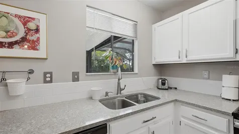 3944 Palau Drive Sarasota FL 34241