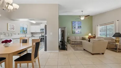 3944 Palau Drive Sarasota FL 34241