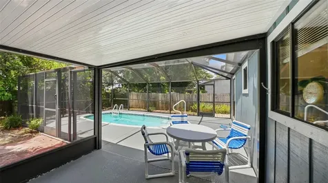 3944 Palau Drive Sarasota FL 34241