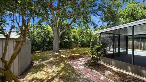 3944 Palau Drive Sarasota FL 34241