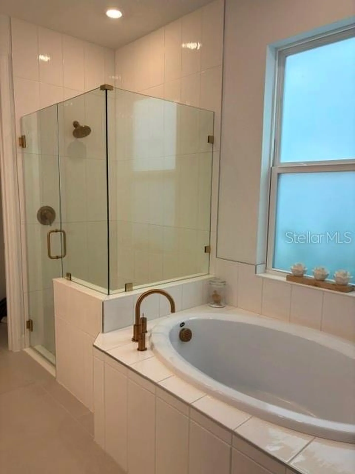 8532 Golden Dawn Court Sarasota FL 34241