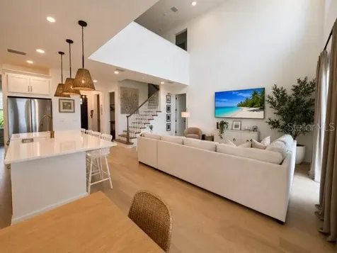 8532 Golden Dawn Court Sarasota FL 34241