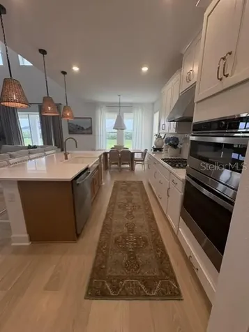 8532 Golden Dawn Court Sarasota FL 34241