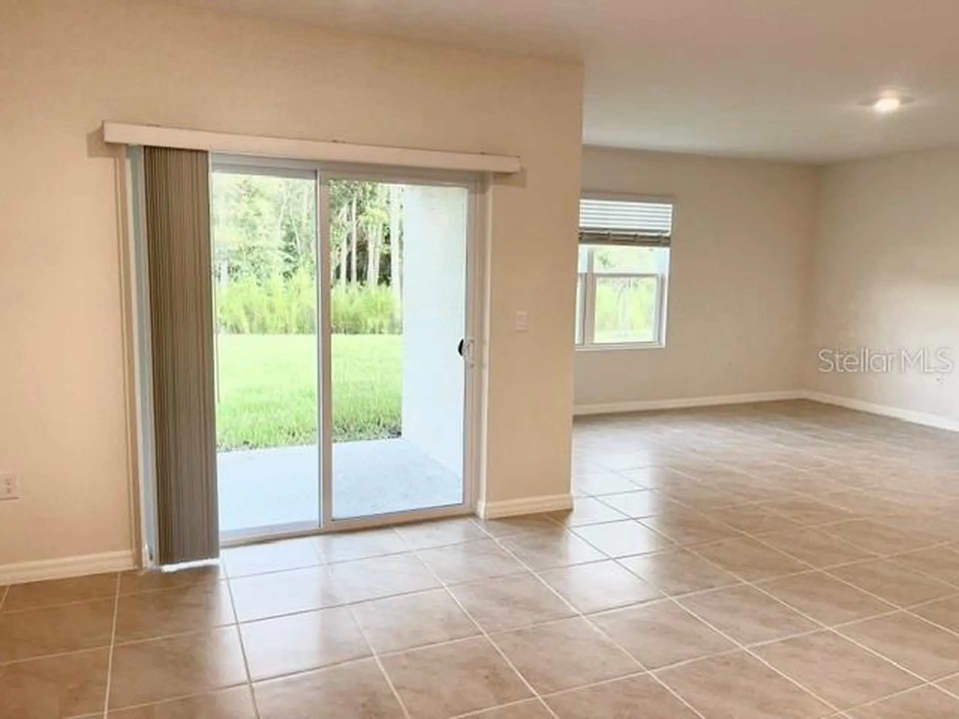 1950 Deep Lake Circle New Smyrna Beach FL 32168