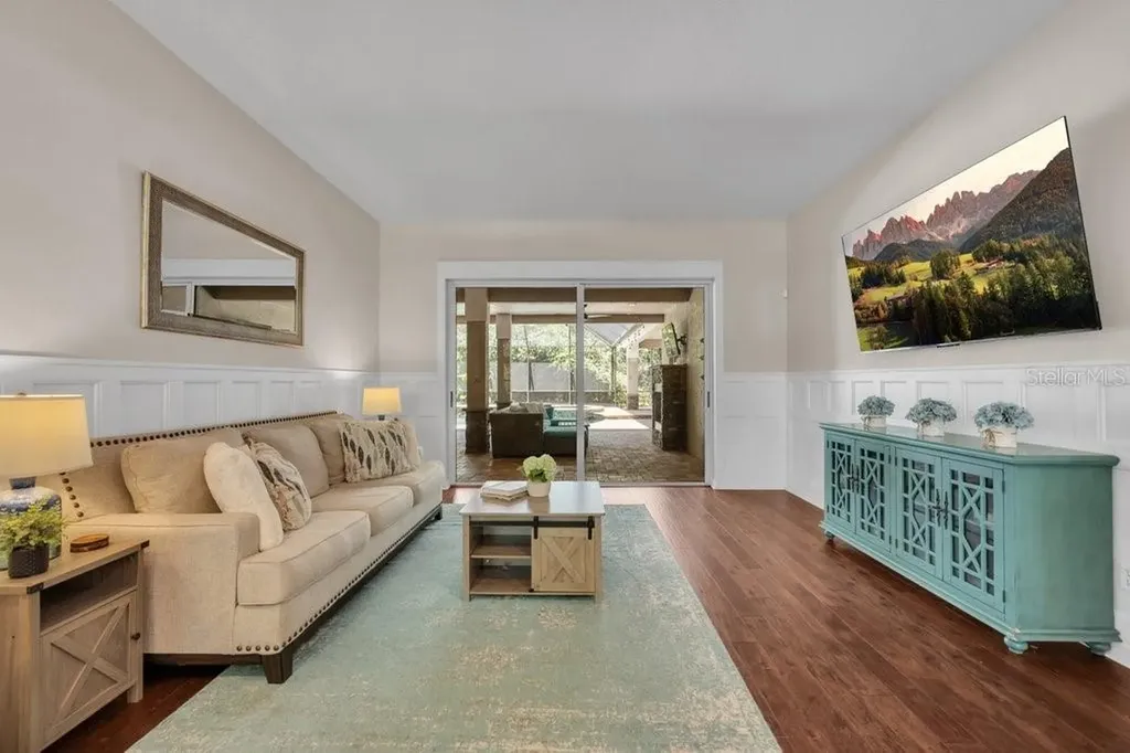 5967 Jaegerglen Drive Lithia FL 33547