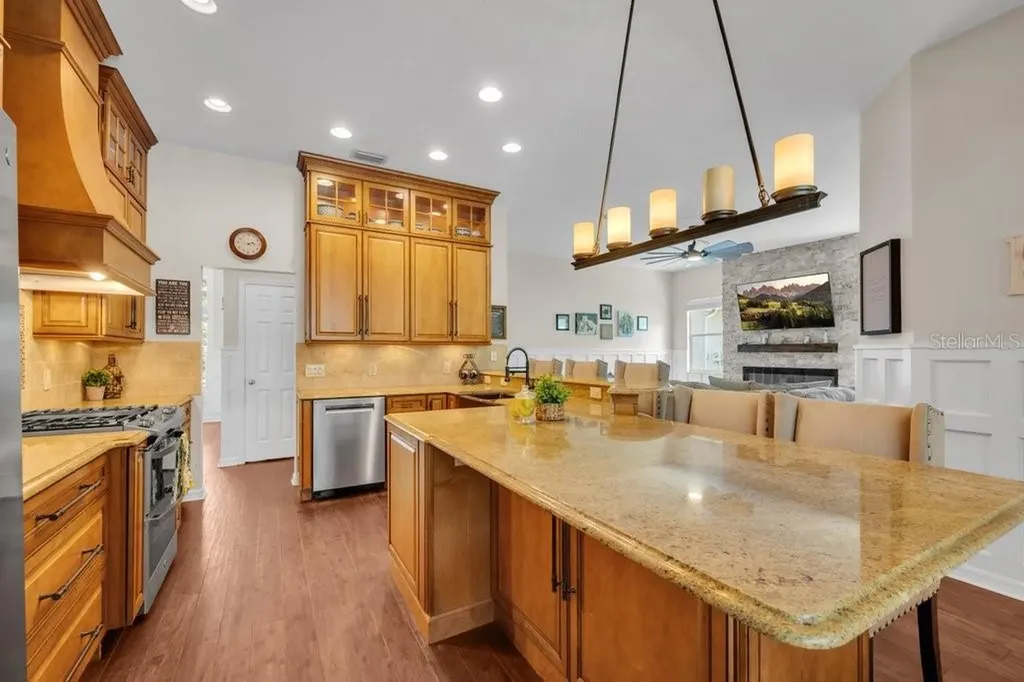 5967 Jaegerglen Drive Lithia FL 33547