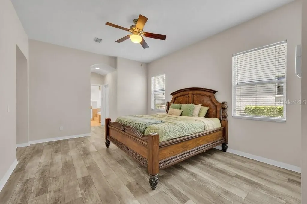 5967 Jaegerglen Drive Lithia FL 33547