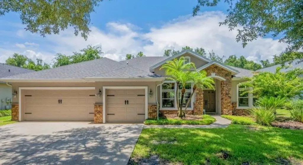 5967 Jaegerglen Drive Lithia FL 33547
