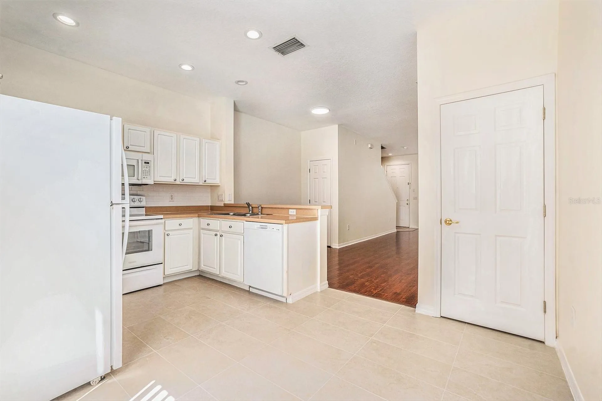 11676 Declaration Drive Tampa FL 33635