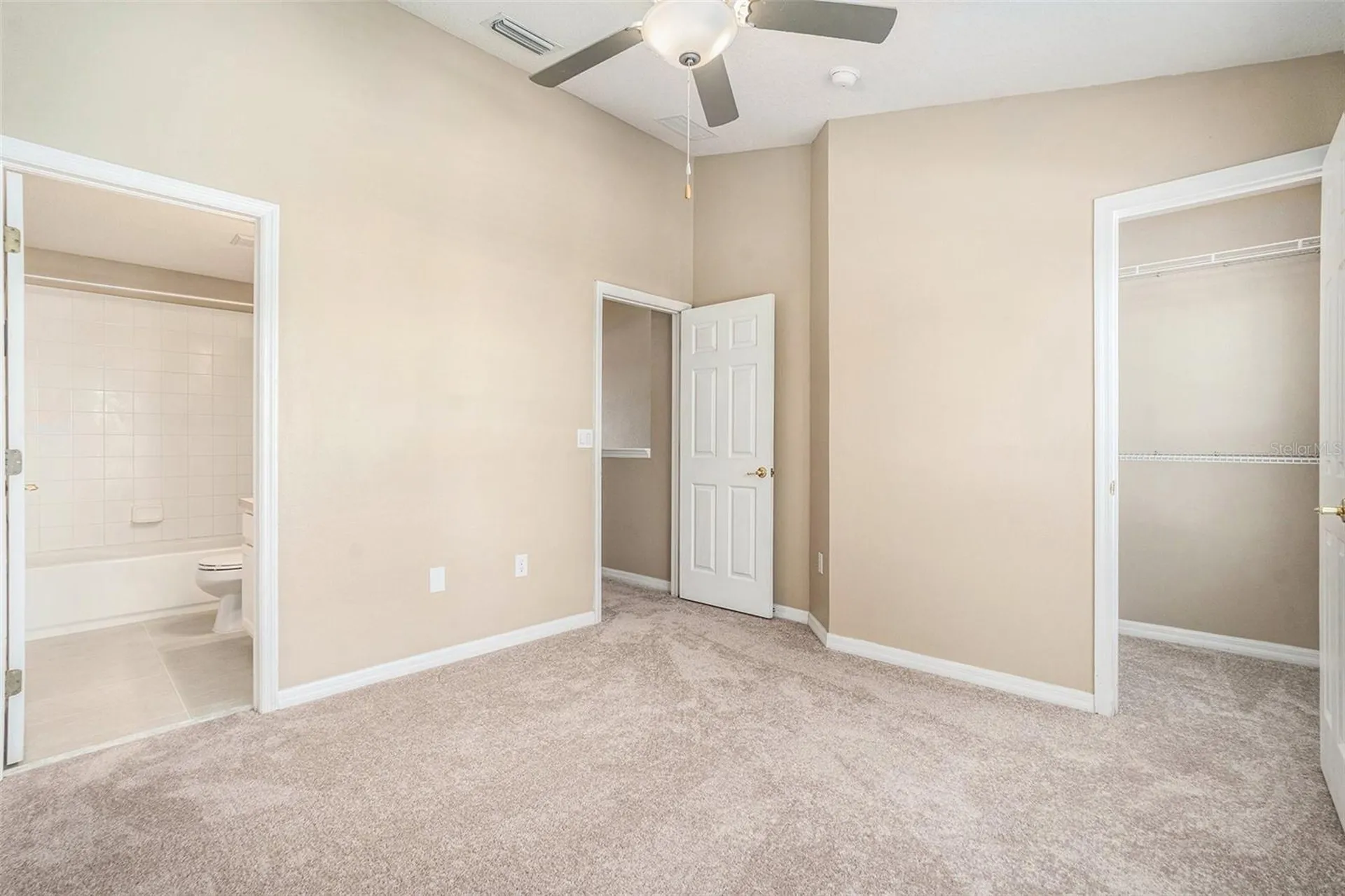 11676 Declaration Drive Tampa FL 33635