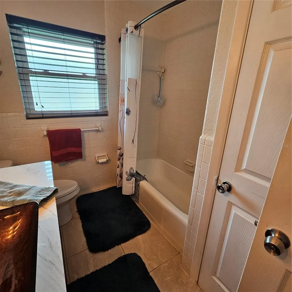 13920 Jamaica Drive Seminole FL 33776