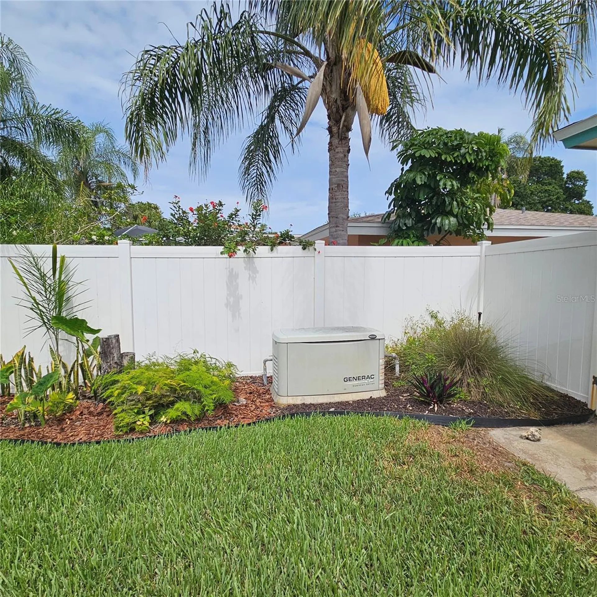 13920 Jamaica Drive Seminole FL 33776