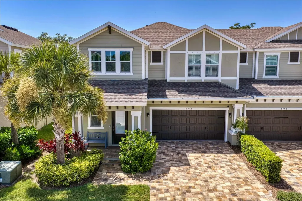 602 Ozona Village Drive Palm Harbor FL 34683