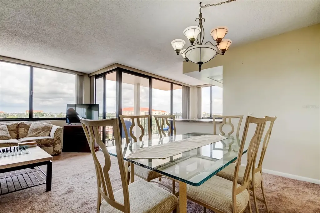 6218 Palma Del Mar Boulevard S St Petersburg FL 33715