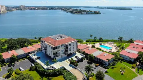 6218 Palma Del Mar Boulevard S St Petersburg FL 33715