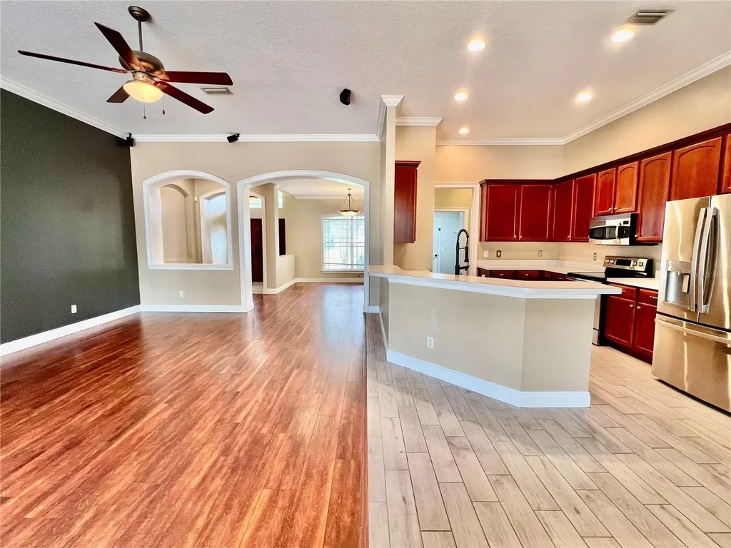 2848 Duncan Tree Circle Valrico FL 33594