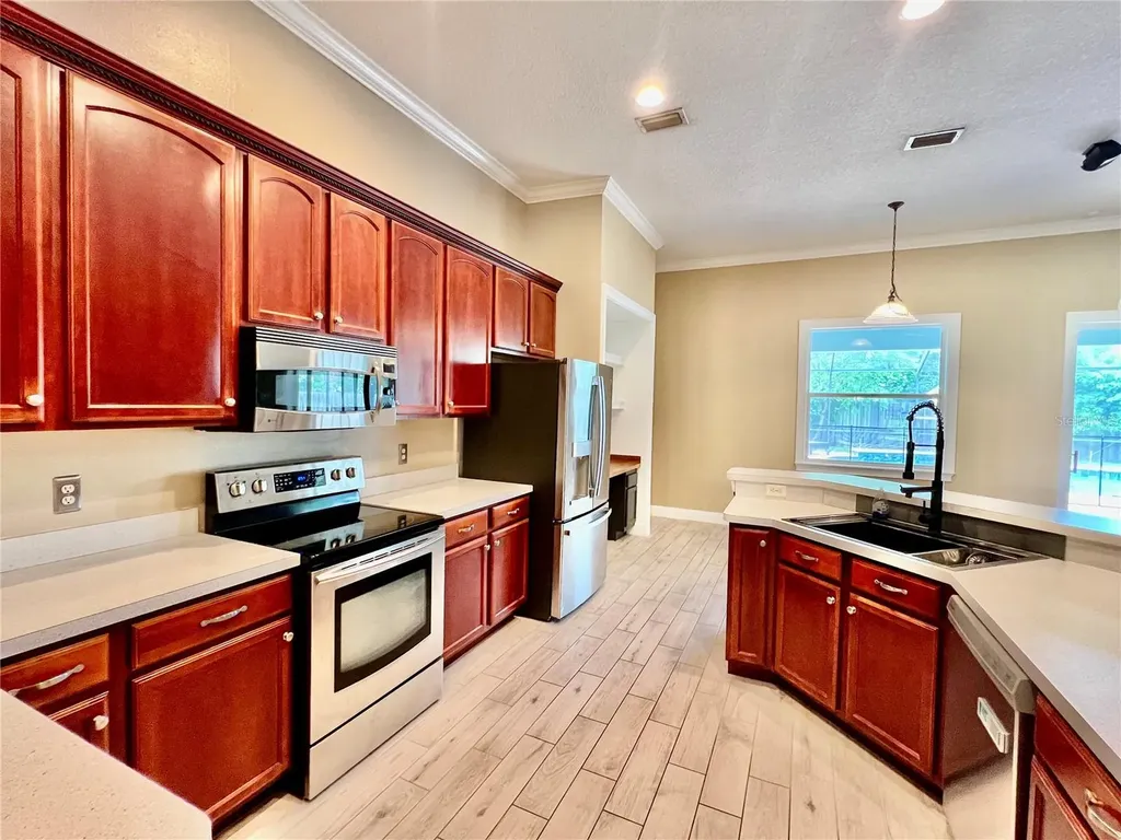 2848 Duncan Tree Circle Valrico FL 33594