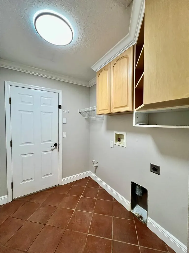 2848 Duncan Tree Circle Valrico FL 33594