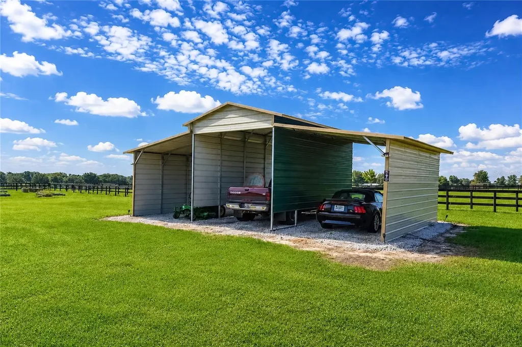 12345 NE 14th Avenue Anthony FL 32617