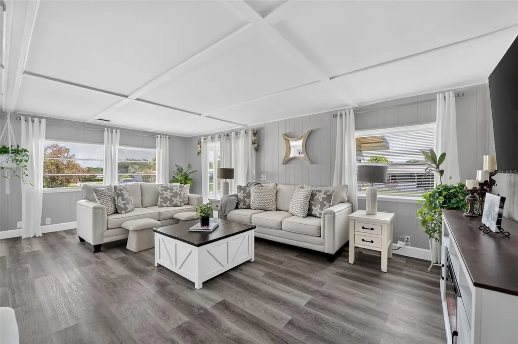 3712 S Citrus Circle Zellwood FL 32798